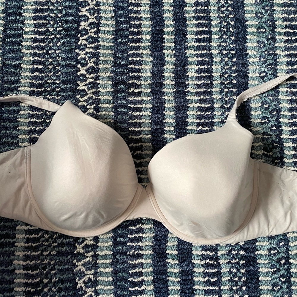 Victoria’s Secret bra